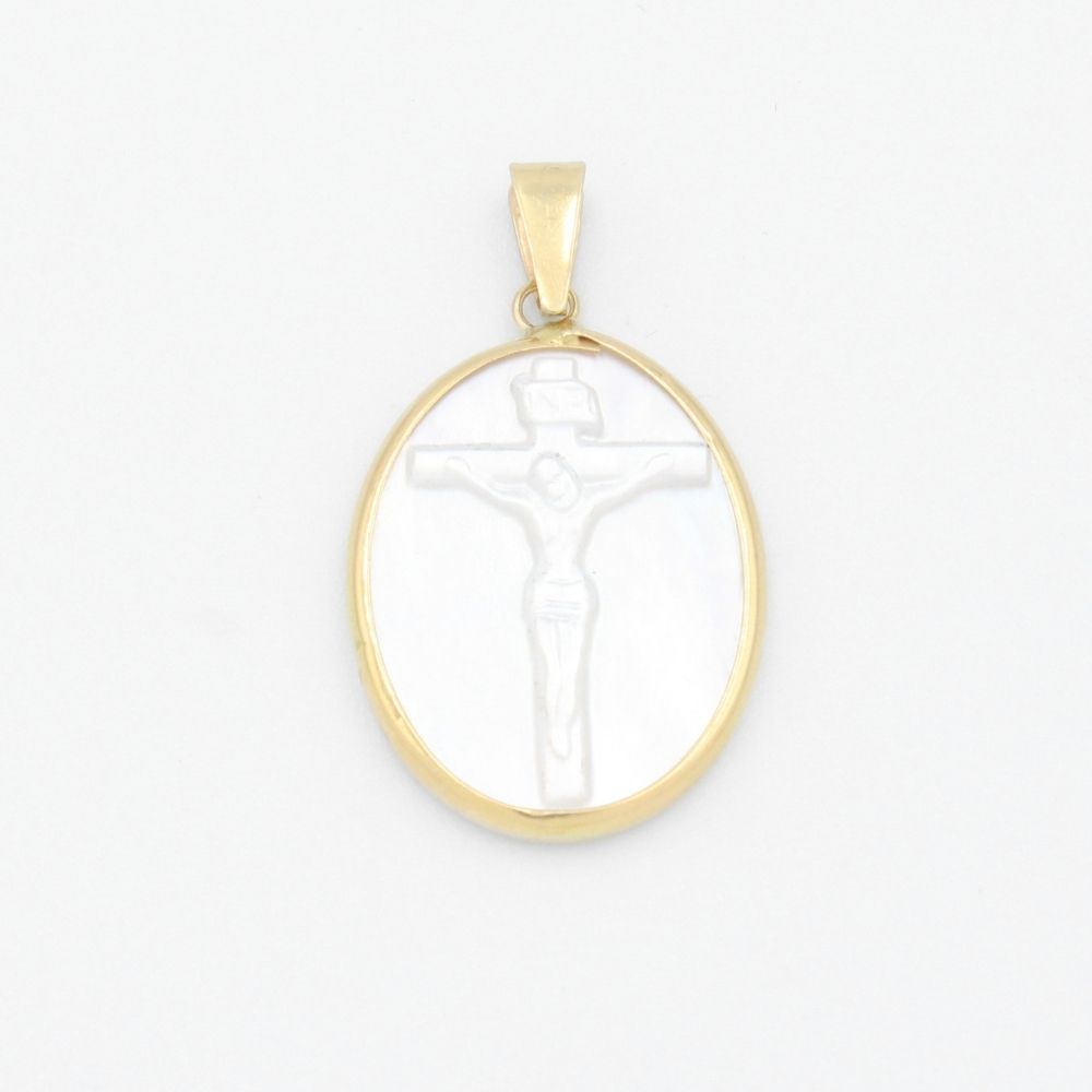 Medalla de Oro 14k Madre Perla con Crucifijo en Relieve mod. 9541