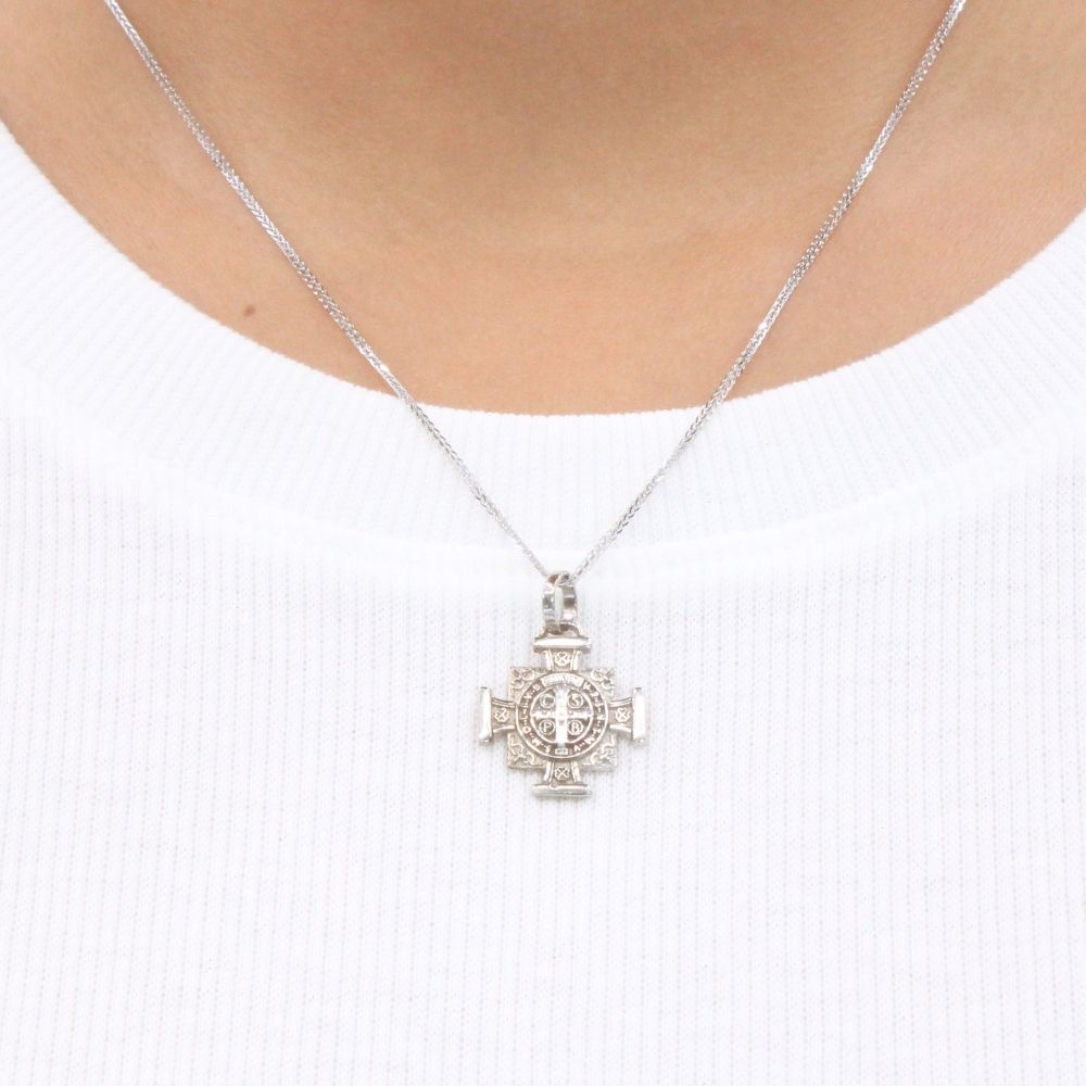 Medalla de Oro 14k de San Benito para Protección mod. 9148