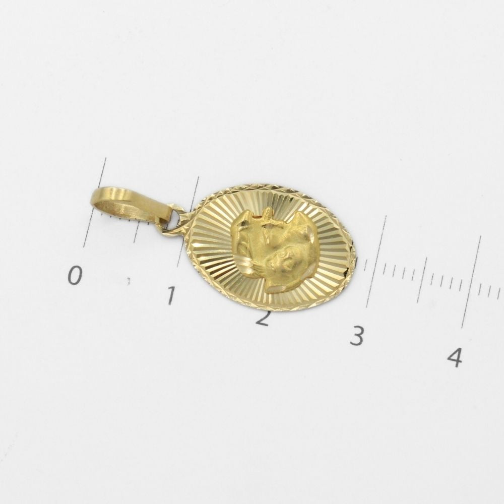 Medalla de Oro 14k para Bautizo con Figura de Bebé en Relieve y Borde Oval mod. 9897