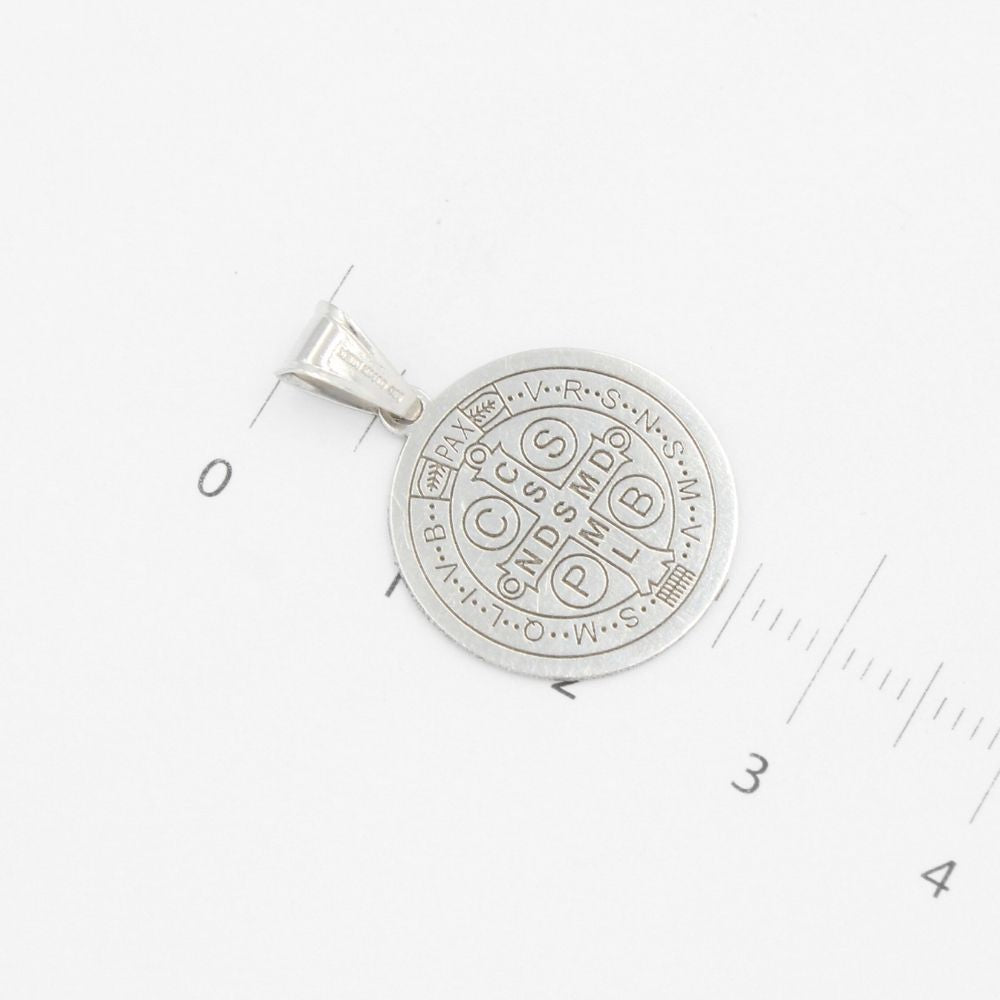 Medalla de Oro 14k de San Benito Estilo Grabado de Doble Vista mod. 9149