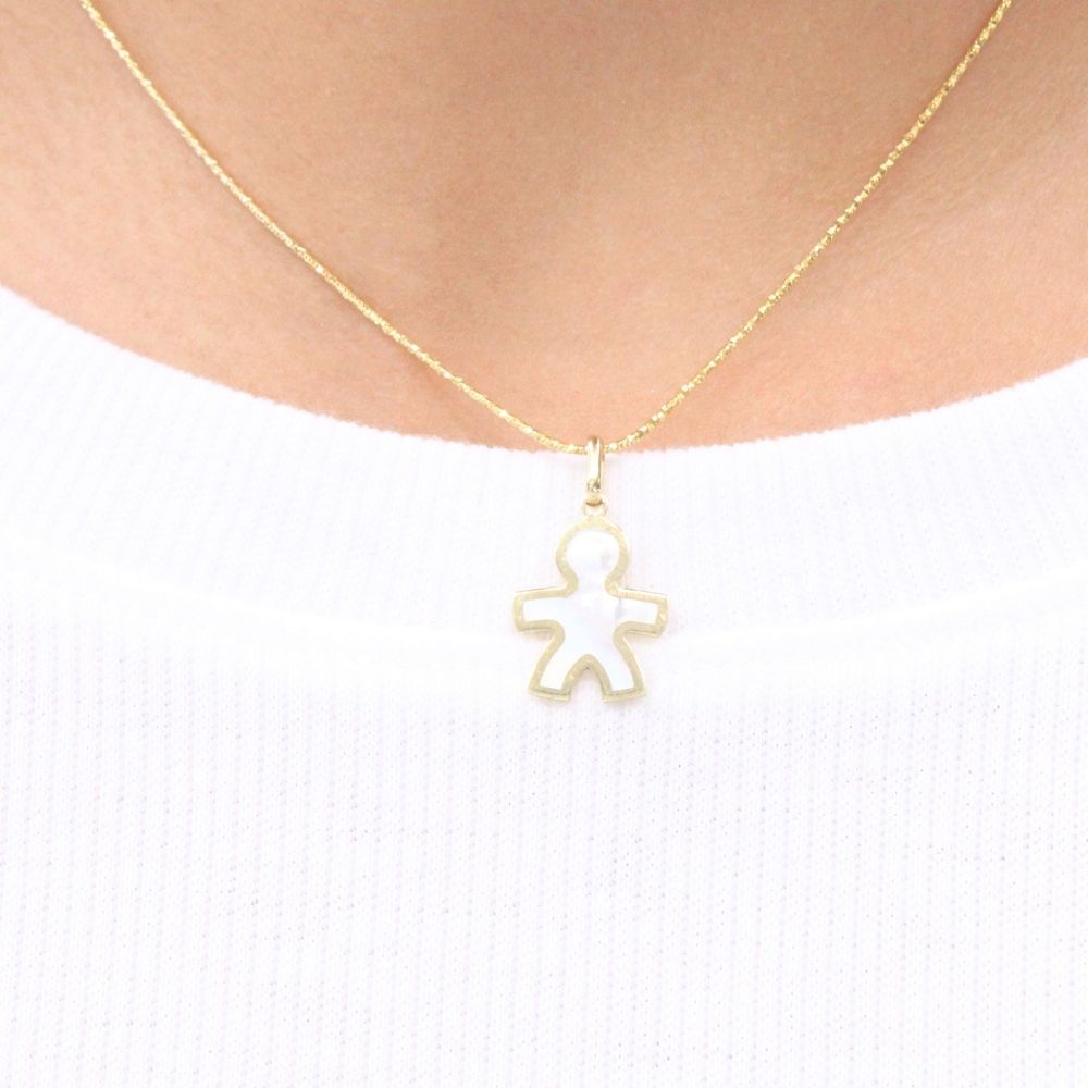 Dije de Oro 14k Figura de Niño Pequeño en Madre Perla mod. 9222