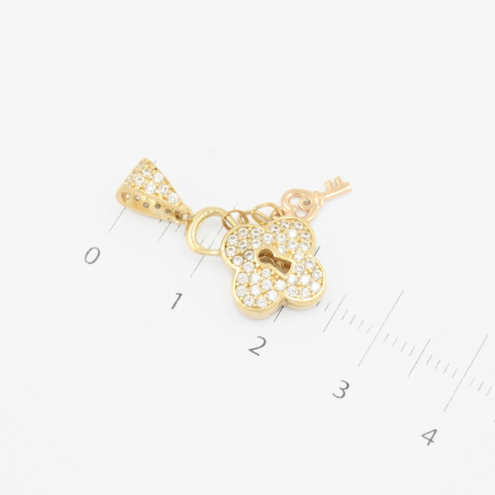 Dije de Oro 14k con Diseño de Trébol y Llave de Corazón mod. 9123