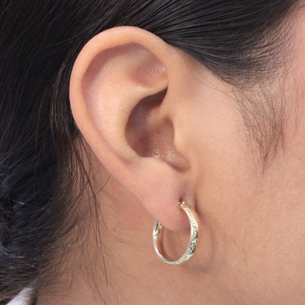 Arracada de Oro 14k Diseño Circular con Diamantado mod. 9262