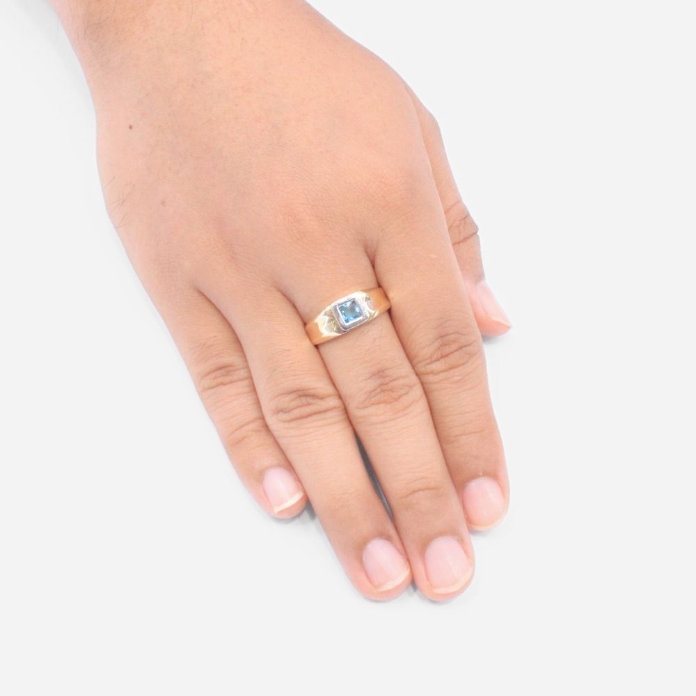 Anillo con Piedra Azul Cielo mod. 5363