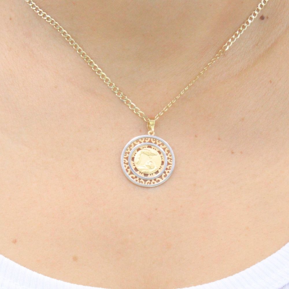Medalla de Oro 14k Diseño Especial con Calado Fino e Imagen de Bautizo mod. 9523