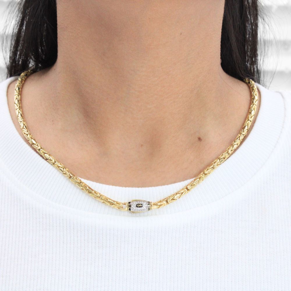 Cadena Monaco Chain 14k Modelo Rey Round Hueco con Broche Pavé mod. 9026