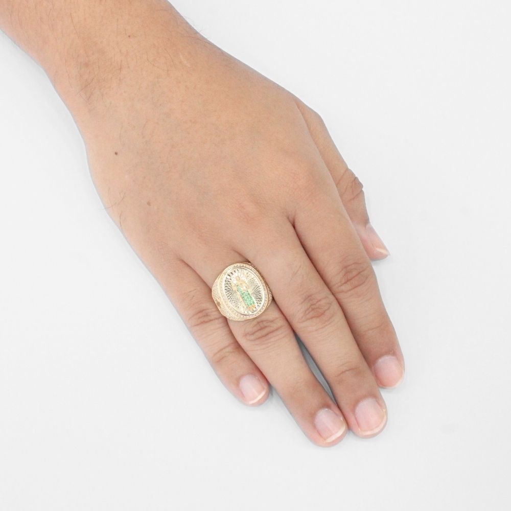 Anillo de Oro 14k Diseño de Frente Oval Incrustado con Zirconias y Figura de San Judas en Diamantado mod. 9719