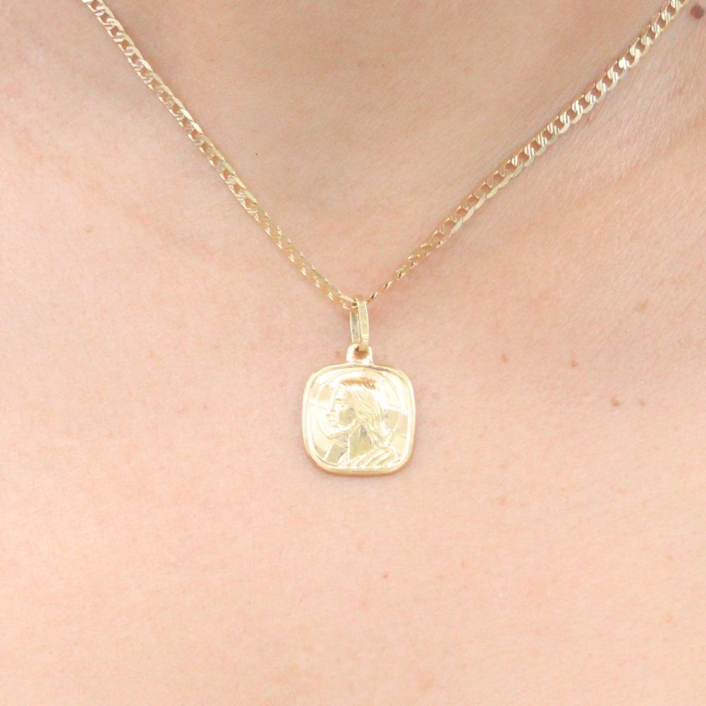 Medalla de Oro 14k Semi Cuadrada con Imagen del Divino Rostro mod. 9526