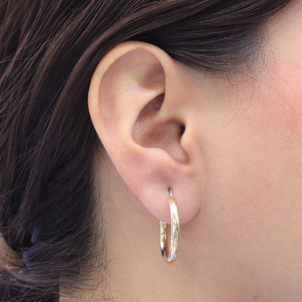 Arracada de Oro 14k Diseño Hueco Redondo y Brillante mod. 9626