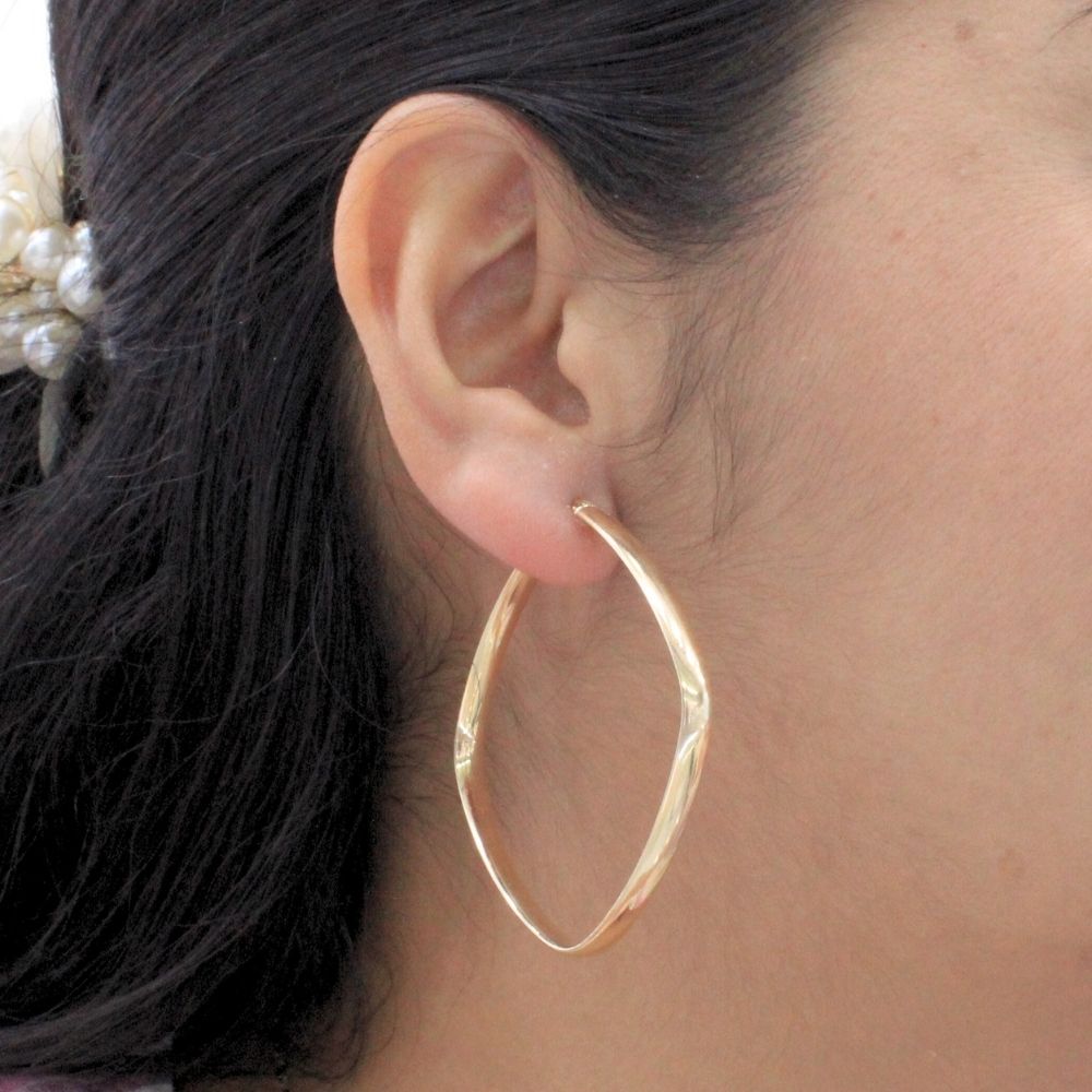 Arracada de Oro 14k con Diseño de Cuadrado Fino Estilo Hueco y Brillante mod. 9786