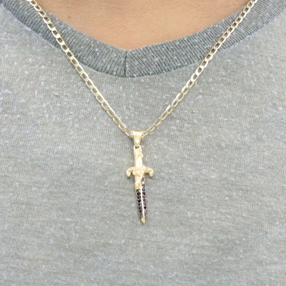 Dije de Oro 14k Diseño de Daja con Incrustación de Zirconias en Color Negro mod. 9444