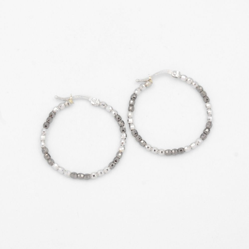 Arracada de Oro 14k Esferas Huecas de Diamantadas de Oro Blanco y Negro mod. 8298