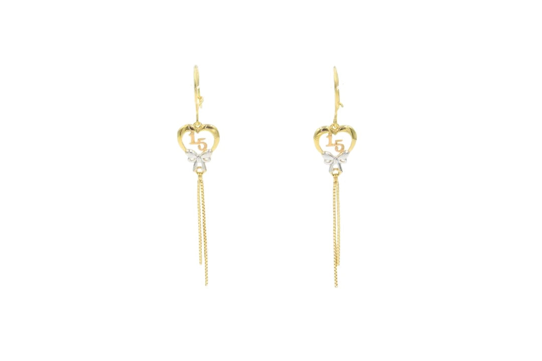 🔸 Arete Largo de Quince Años en Oro 14k con Moño y Corazón