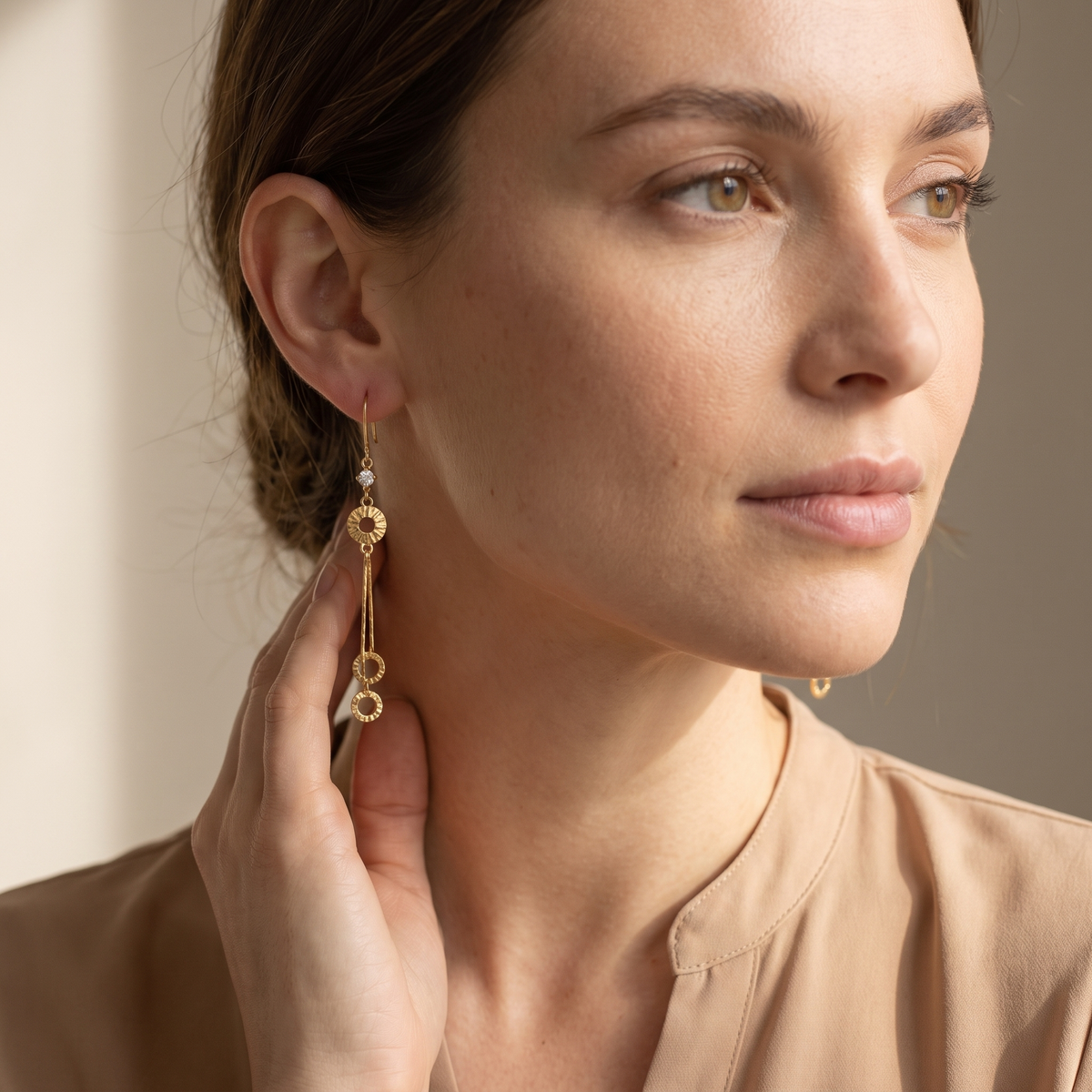 Arete Largo de Oro 14k Aros Brillantes con Zirconias mod. 11234