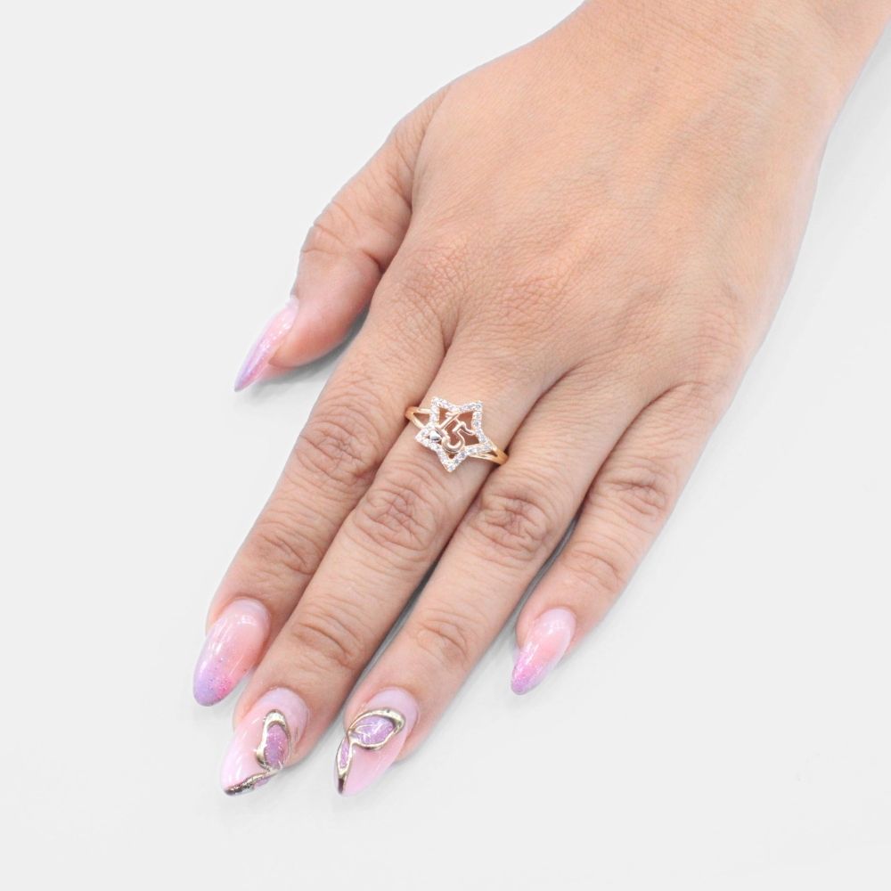 Anillo XV Años de Oro 14k Diseño de Estrella con Número 15 Incrustado con Zirconias mod. 9398