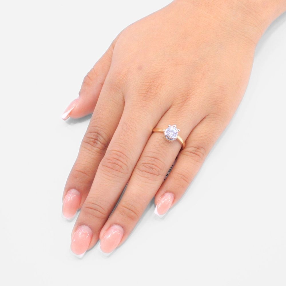 Anillo de Compromiso en Oro 14k Diseño de Gota con Zirconia Brillante mod. 8974