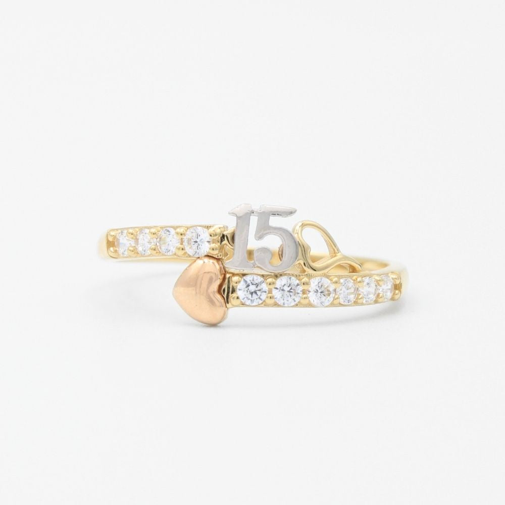 Anillo XV Años de Oro 14k Diseño Cruzado con Corazón Brillante y Zirconias Finas mod. 9399