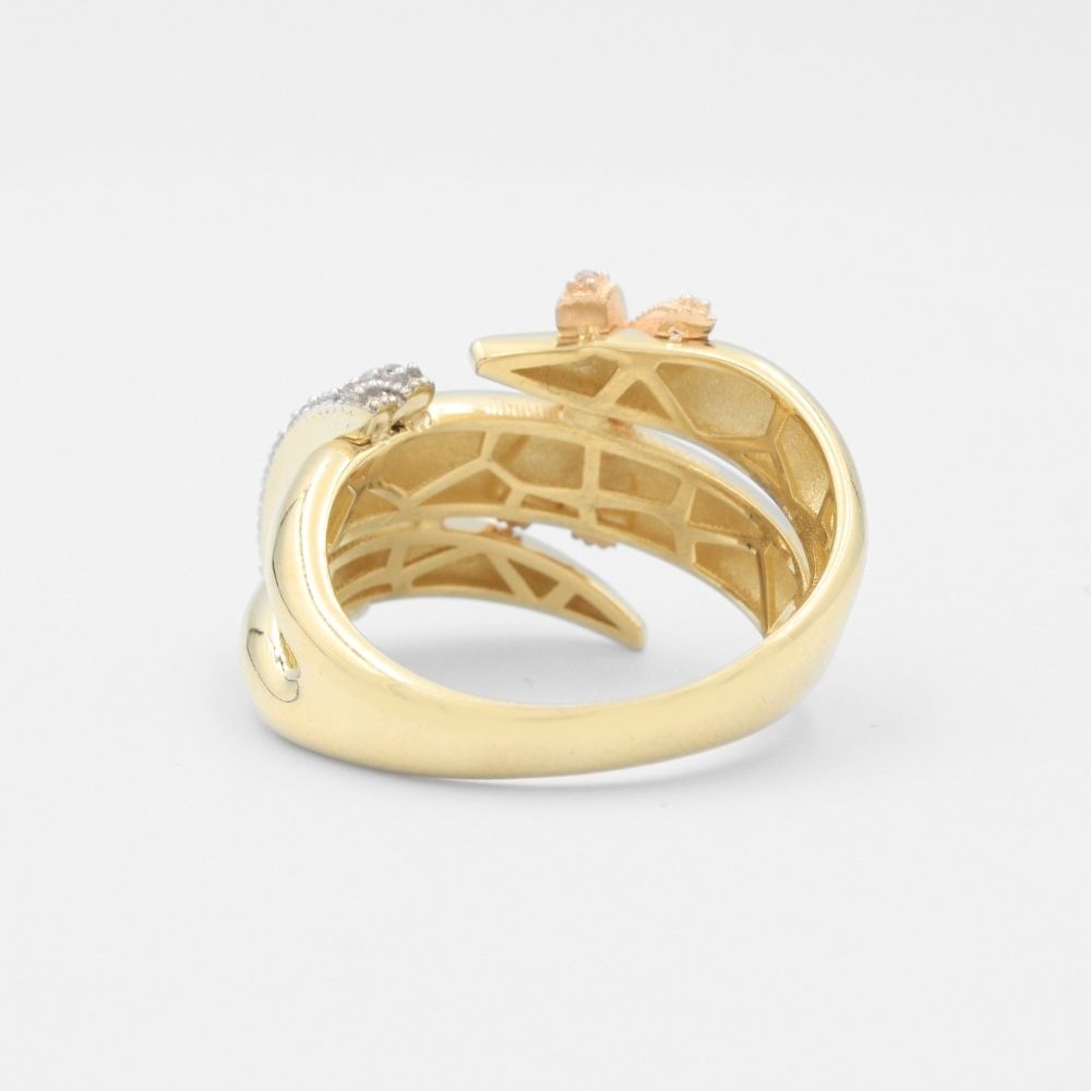 Anillo de Oro 14k Estilo Chunky de Diseño Florentino con Zirconias mod. 8794