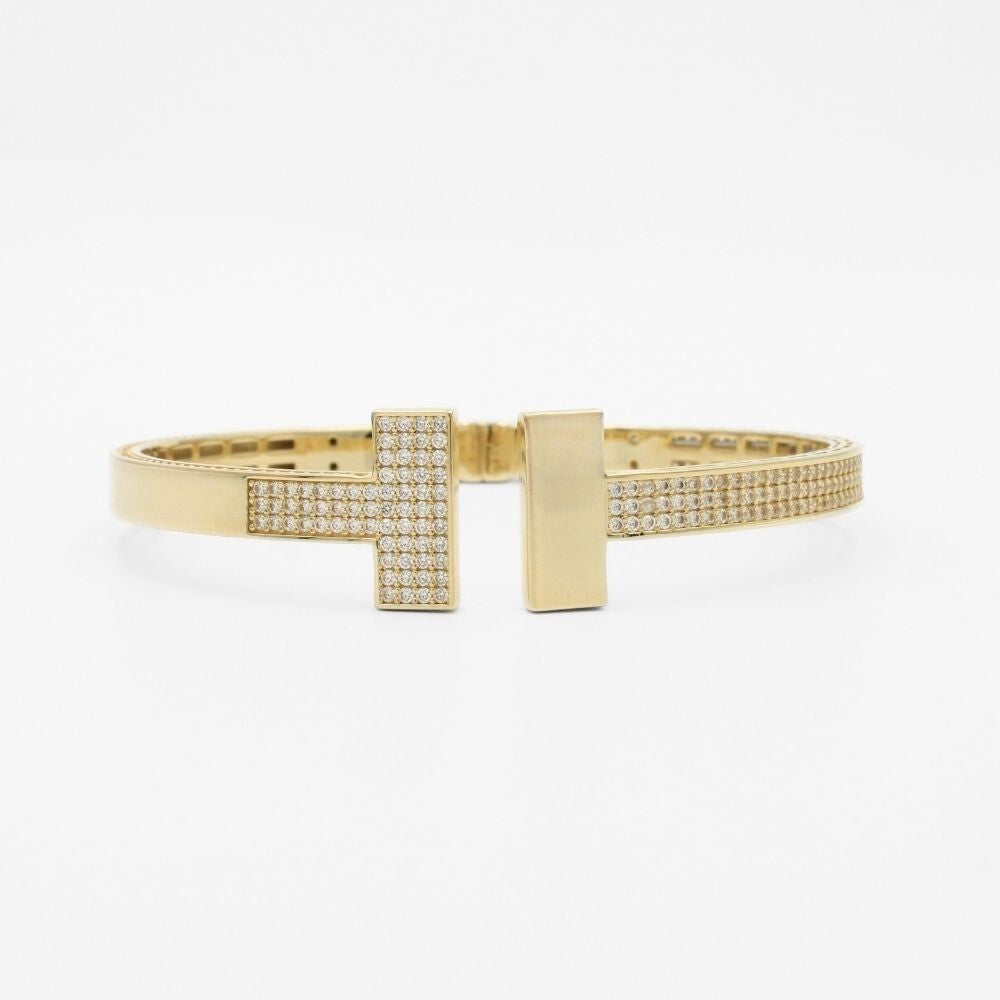 Aro de Oro 14k Diseño T con Incrustación de Zirconias mod. 9759