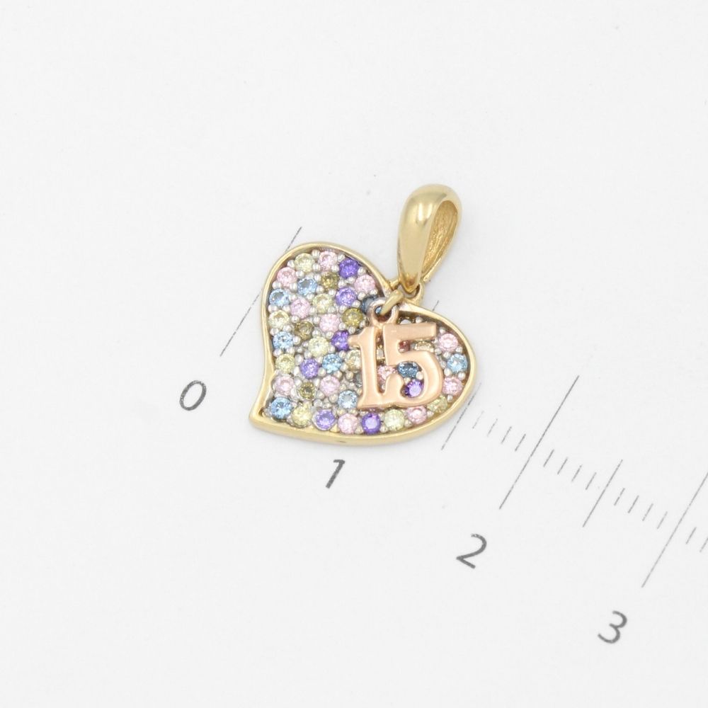 Dije de Oro 14k con Forma de Corazón Incrustado de Zirconias de Colores y Número 15 Movible mod. 9401
