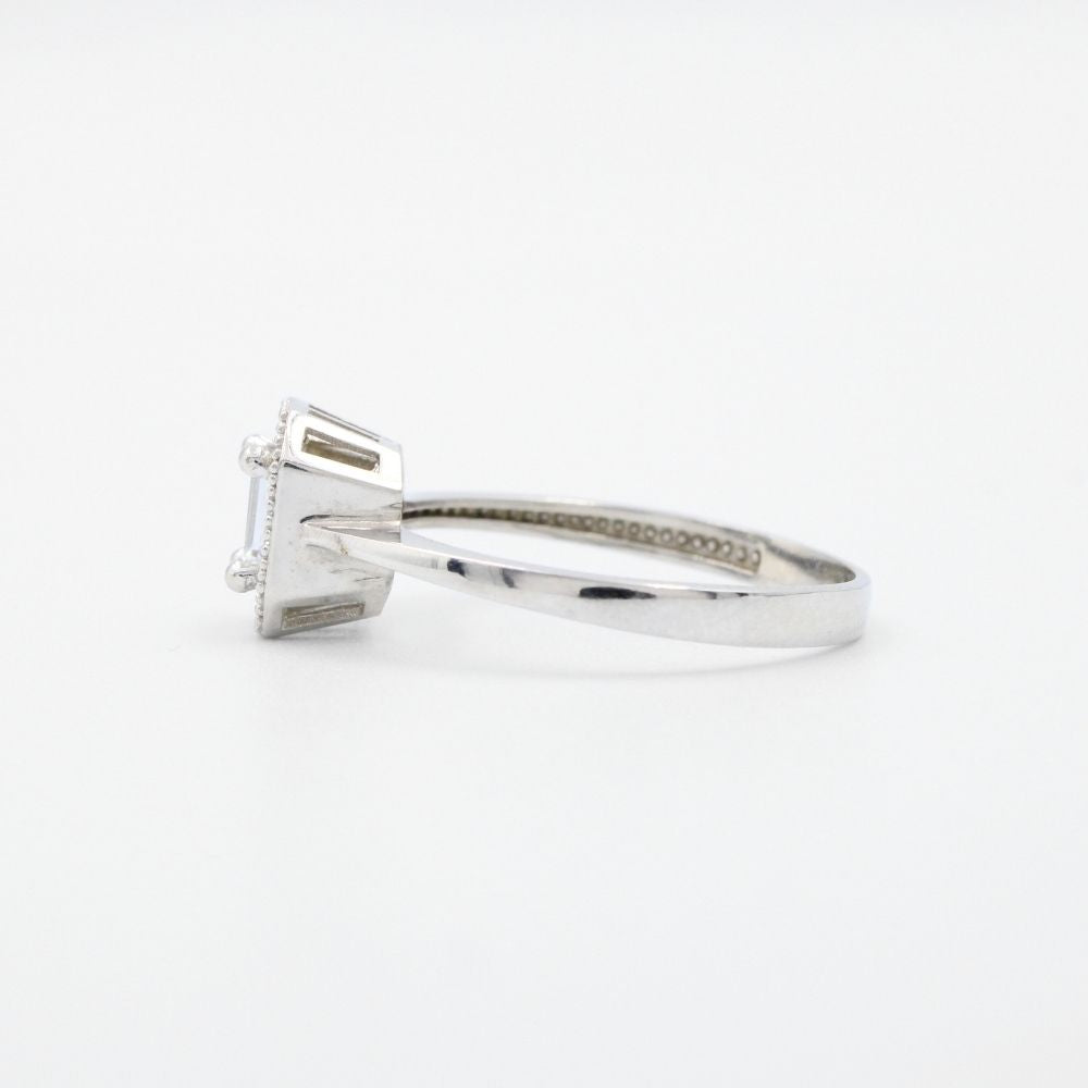 Anillo de Compromiso en Oro 14k Blanco con Zirconia Finas mod. 8951