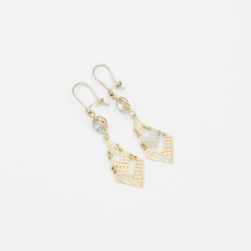 Arete Largo de Oro 14k Estilo Tradicional con Zirconia Fina mod. 9770