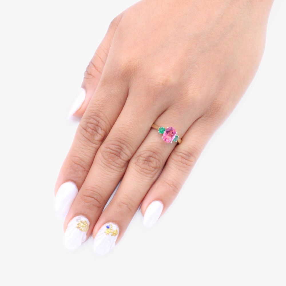 Anillo de Oro 14k de Diseño Oval Incrustado de Zirconias Rosa y Verde mod. 9317