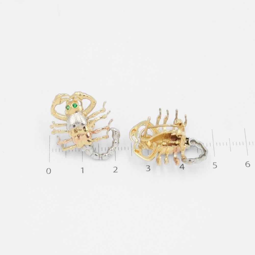 Arete Broche Patente de Oro 14k Diseño en Forma de Alacrán Brillante mod. 9104