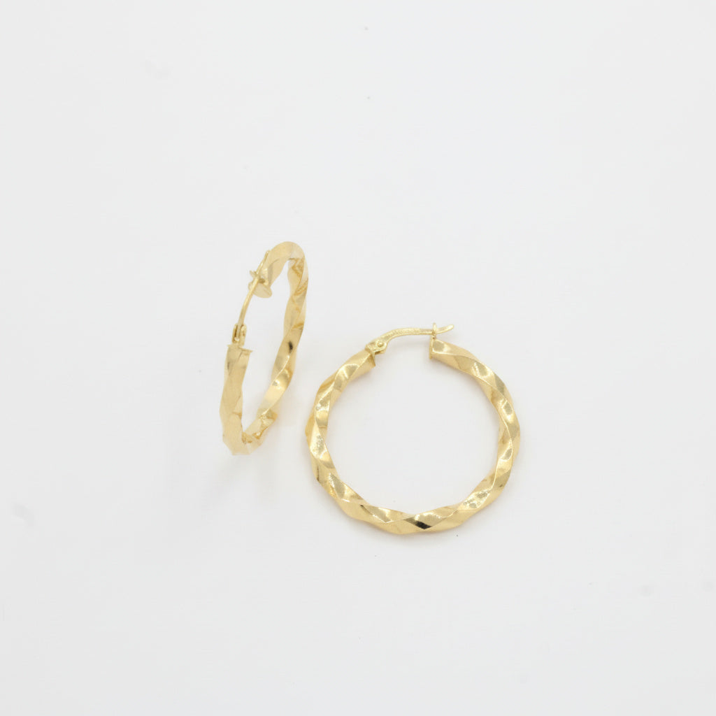 Arracada de Oro 14k con Diseño Hueco y Tejido Torzal mod. 10029