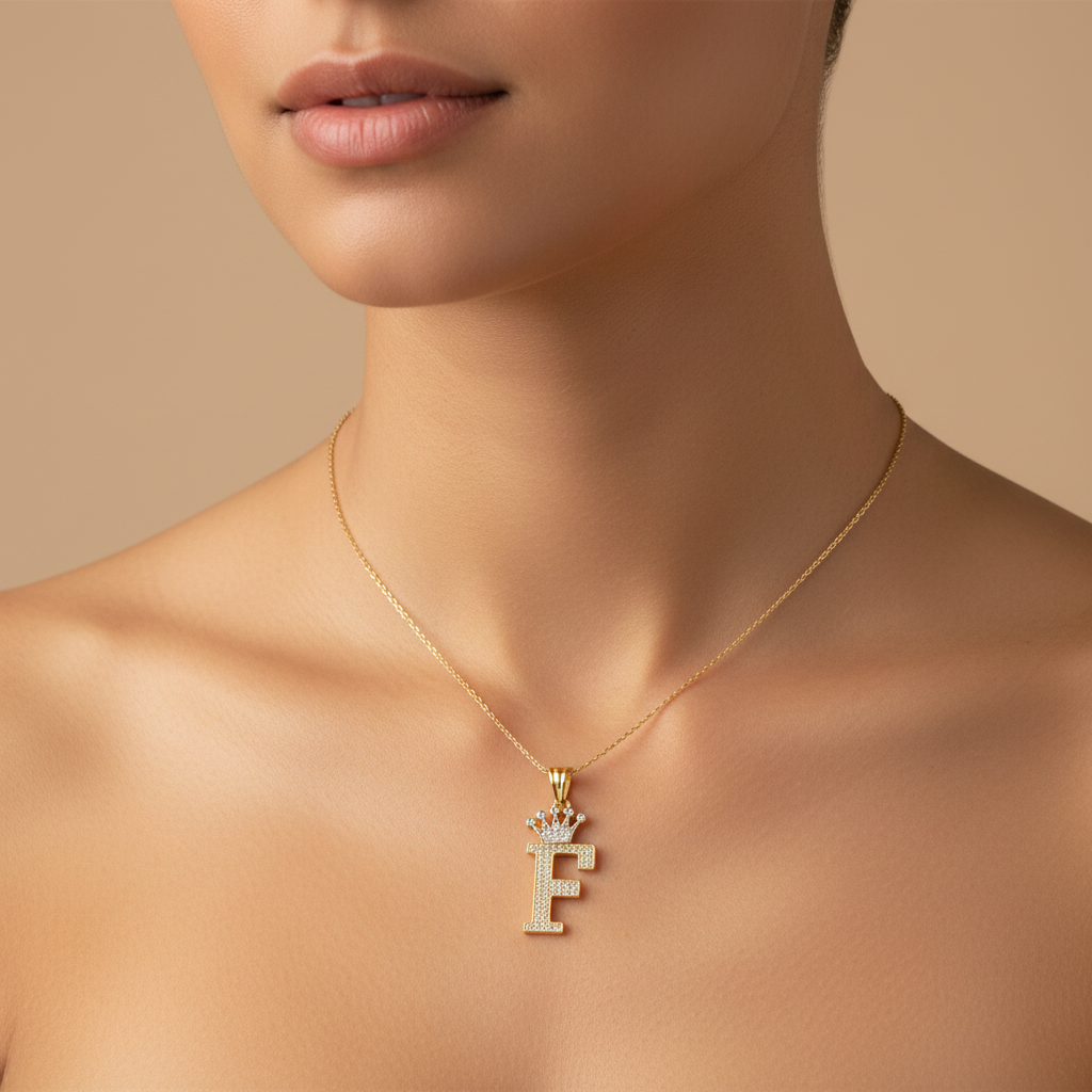Dije de Oro 14k con Diseño de Inicial F Incrustada con Zirconias mod. 10110