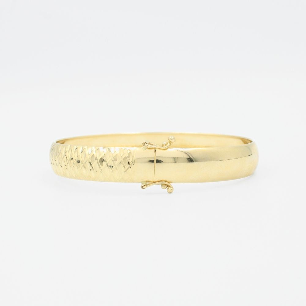 Aro de Oro 14k Hueco con Diseño Diamantado Cruzado mod. 8987