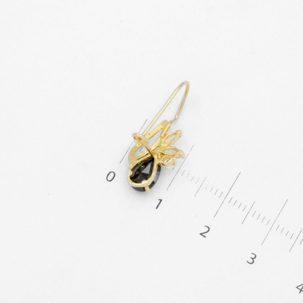Arete con Broche Arillo de Oro 14k Diseño Elegante con Calado Especial y Zirconia Color Negro Profundo mod. 9769