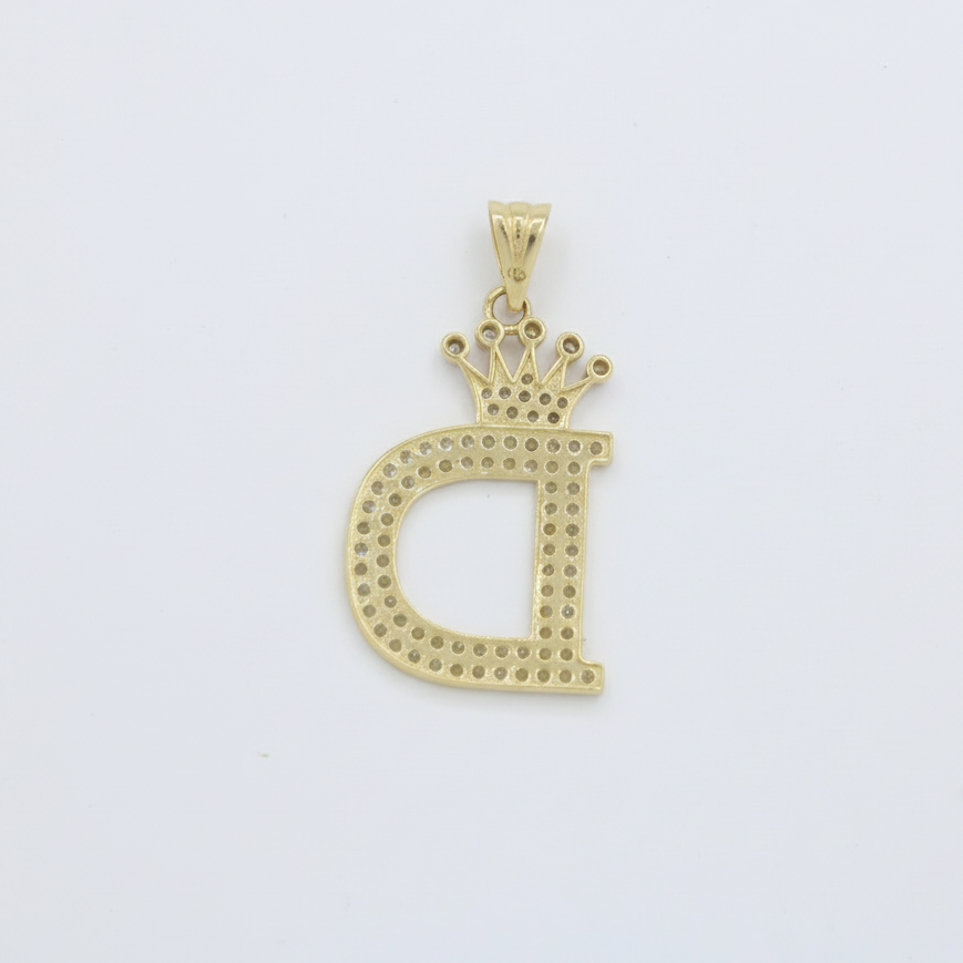 Dije de Oro 14k con Diseño de Inicial D Incrustada con Zirconias mod. 10112