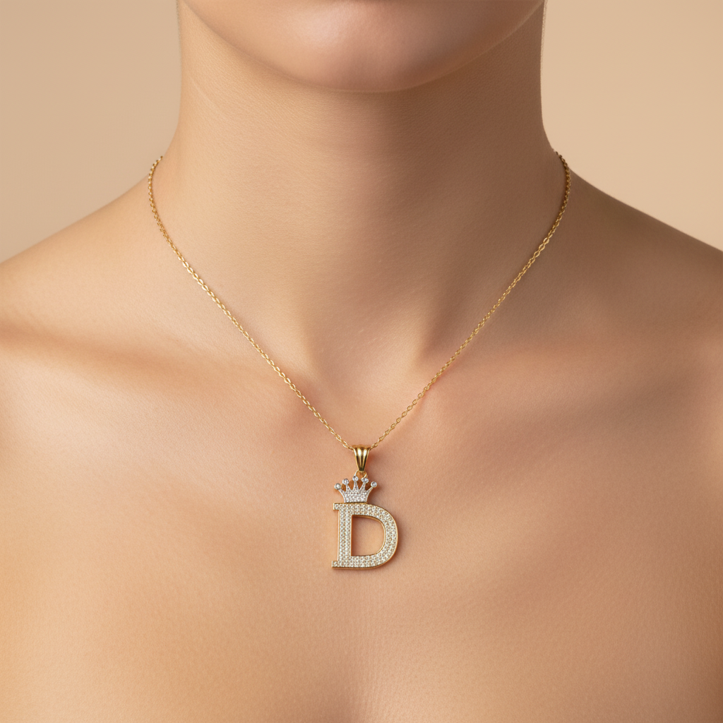 Dije de Oro 14k con Diseño de Inicial D Incrustada con Zirconias mod. 10112