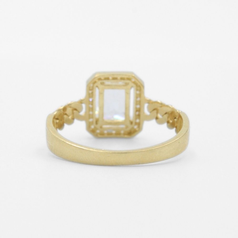 Anillo de Oro 14k Diseño con Zirconia de Corte Fino con Bisel de Zirconias Finas mod. 9728