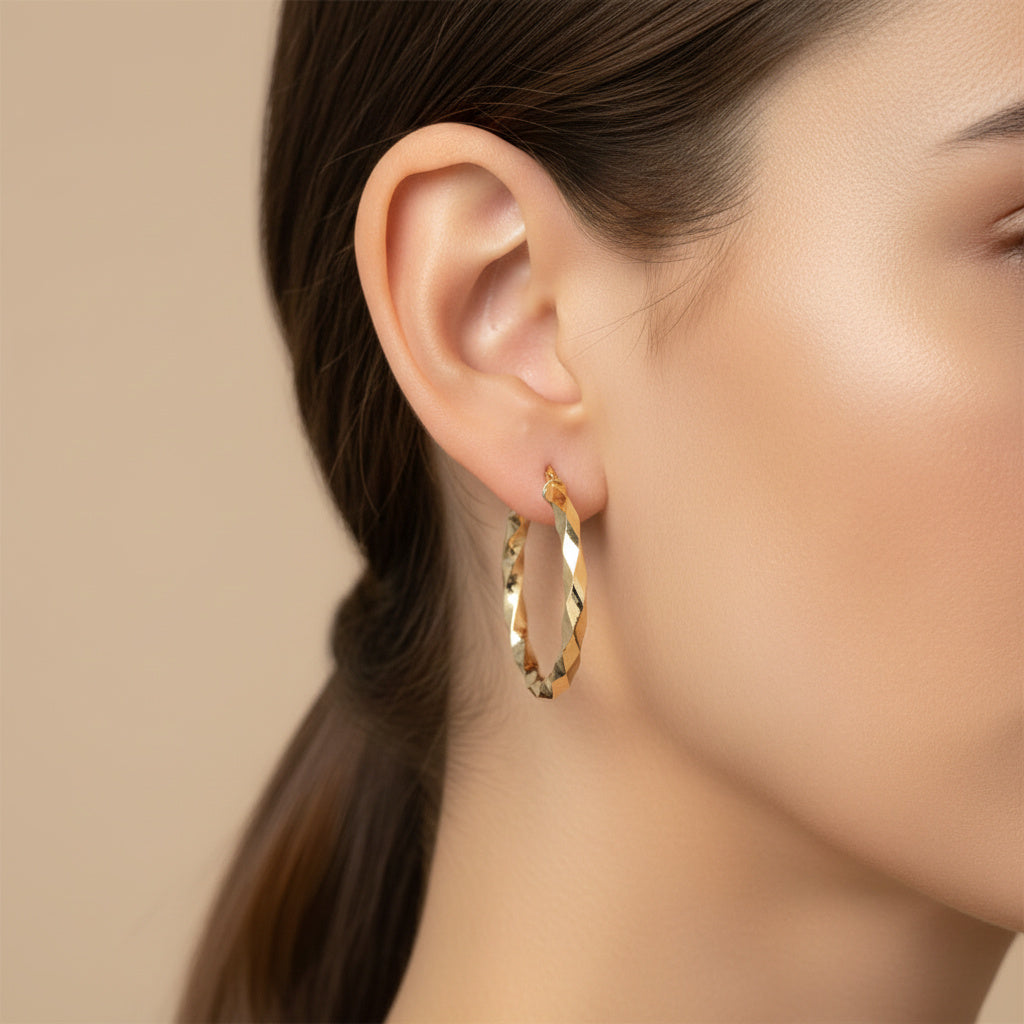 Arracada de Oro 14k con Diseño Hueco y Tejido Torzal mod. 10029