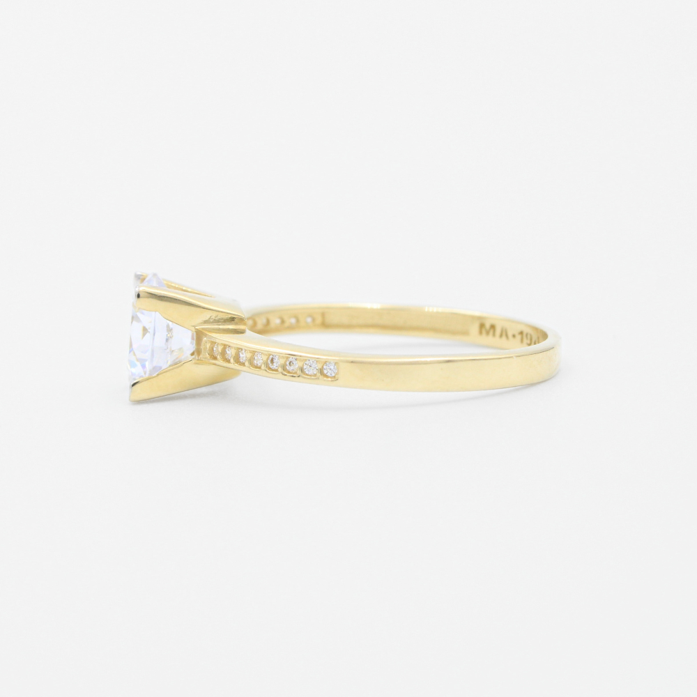 Anillo de Compromiso en Oro 14k Incrustado con Zirconias y Centro de Zirconia en Corte Brillante mod. 9418