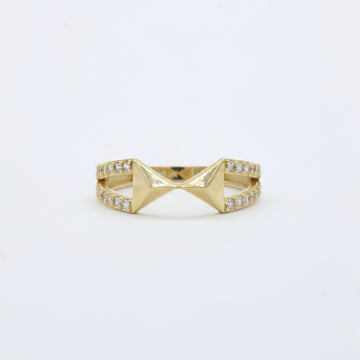 Anillo de Oro 14k Estilo Flecha con Incrustación Fina de Zirconias mod. 10006