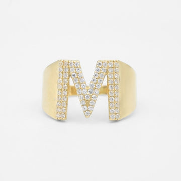 Anillo de Oro 14k con Letra M Incrustada con Zirconias mod. 8357