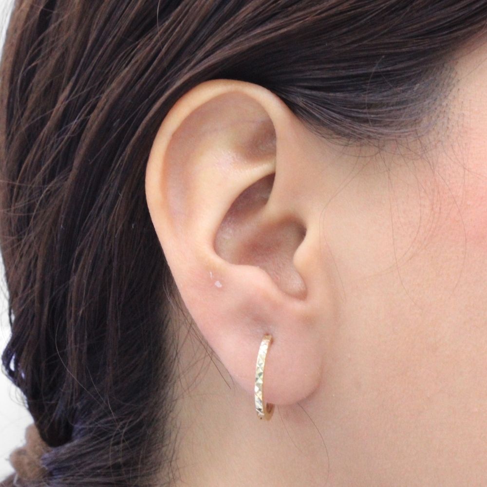 Grapa de Oro 14k Diseño Hueco con Diamantado Completo mod. 9616