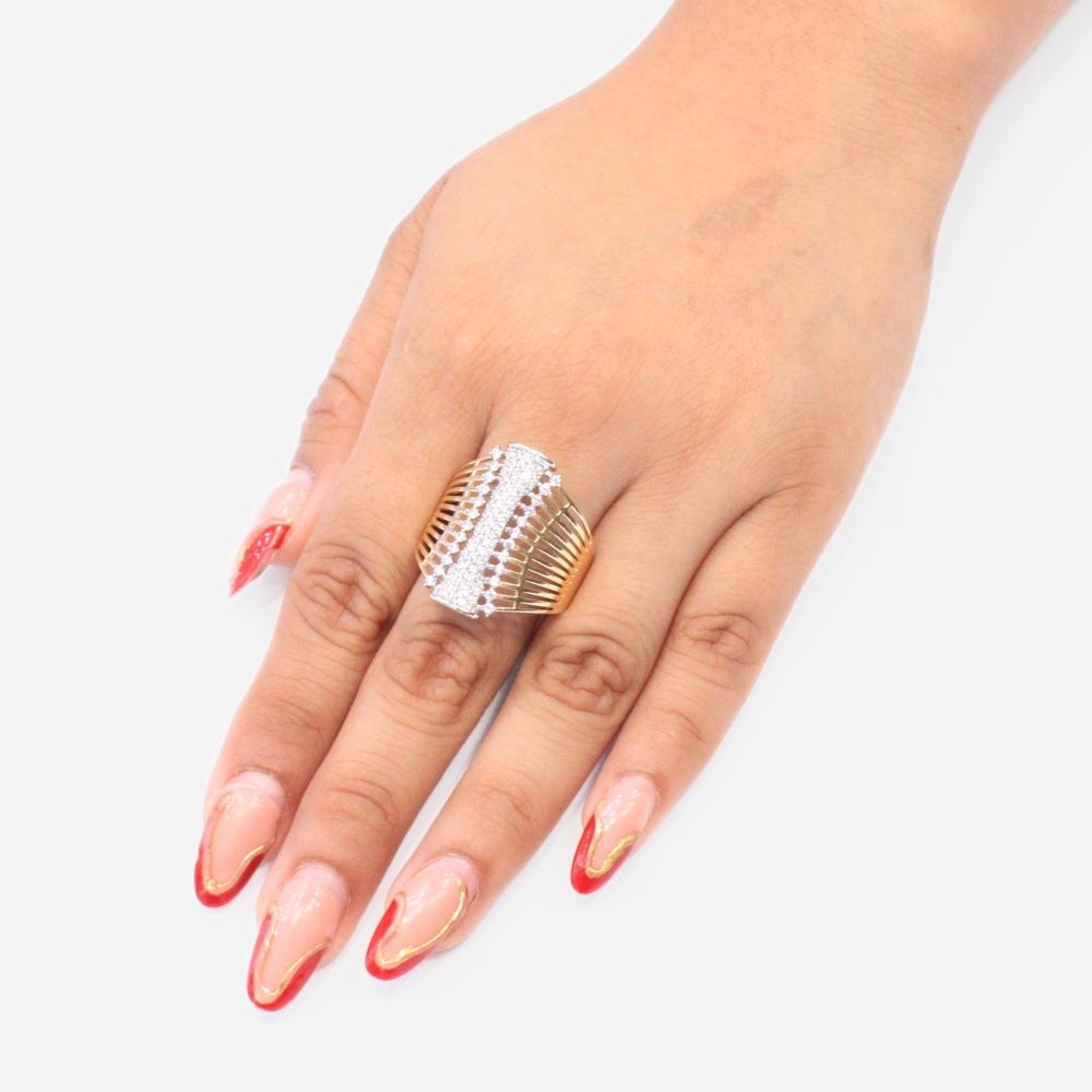 Anillo de Oro 14k Hueco Estilo Chunky con Zirconias de Corte Brillante mod. 9075