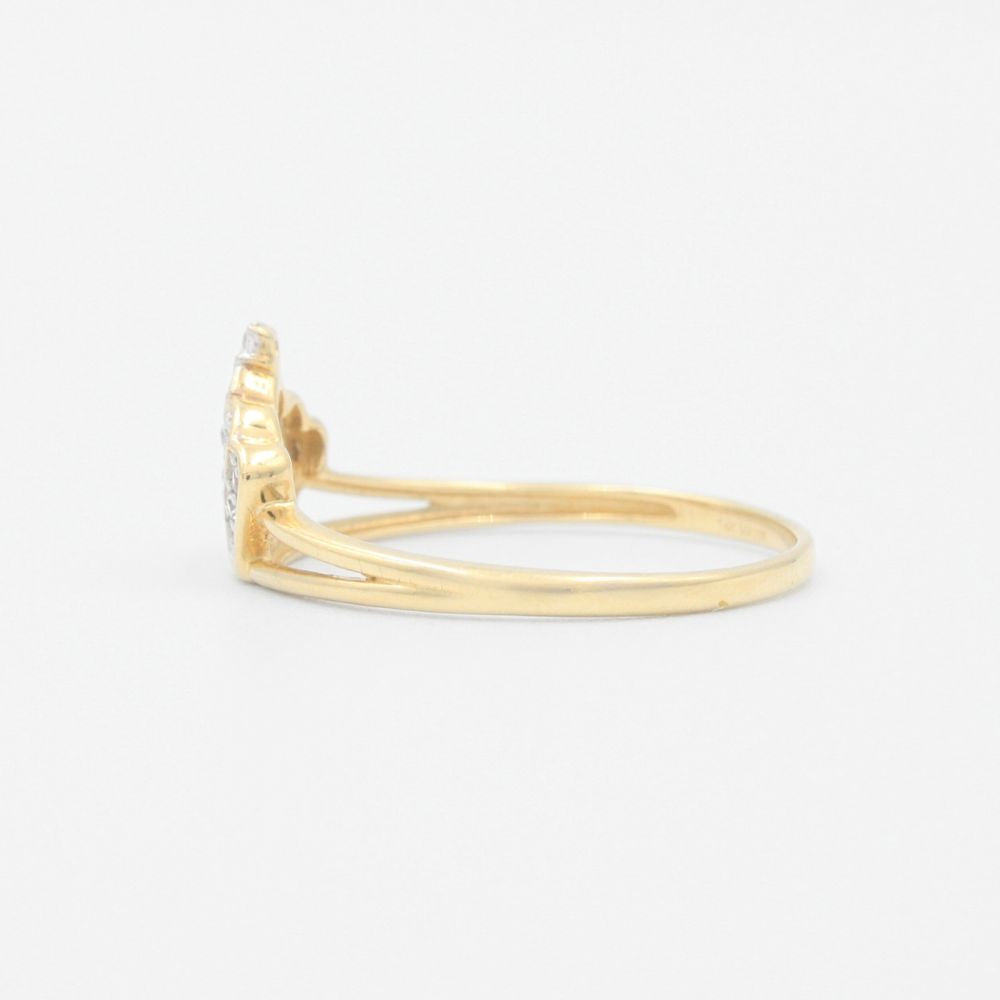 Anillo XV Años de Oro 14k  Diseño de Corona Ral con Incrustaciones de Zirconias Finas mod. 9554