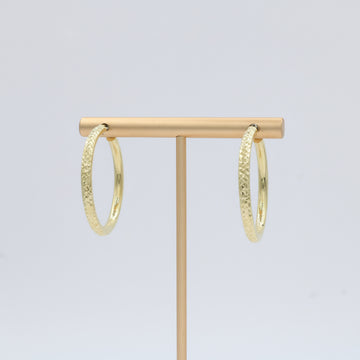 Arracada de Oro 14k con Forma Circular Hueca de Diseño Tubular Diamantado mod. 10032