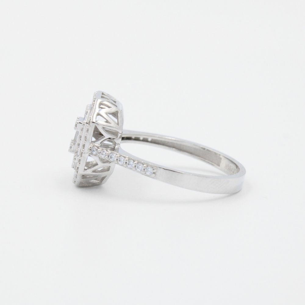 Anillo de Compromiso en Oro 14k Blanco con Zirconias en Modelo Especial mod. 8956