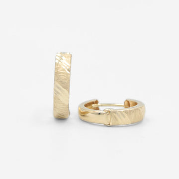 Grapa de Oro 14k de Tono Mate con Diamantado Diagonal mod. 8345