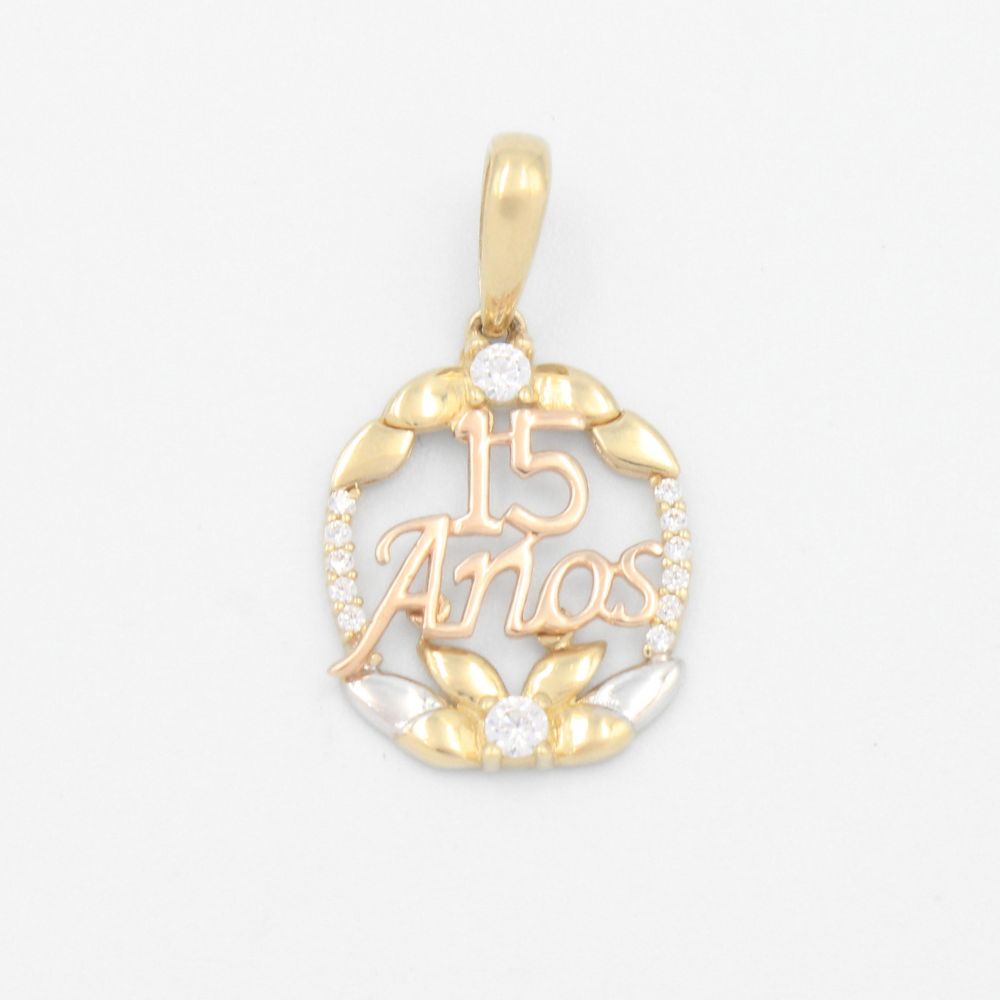 Dije de Oro 14k con Diseño Oval con Detalles de Hojas Incrustado de Zirconias Finas  mod. 9556