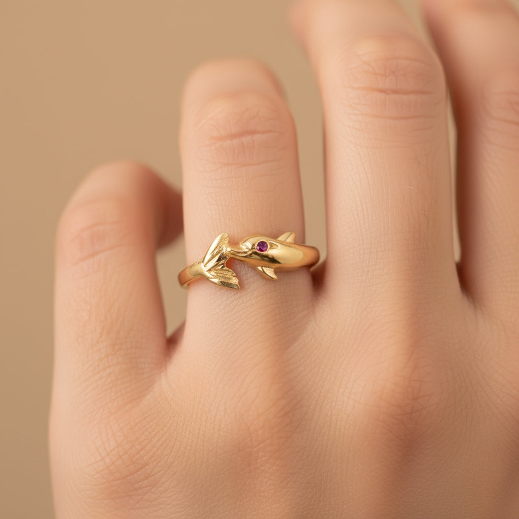 Anillo de Oro 14k Delfìn con Ojo de Zirconia Roja mod. 10008
