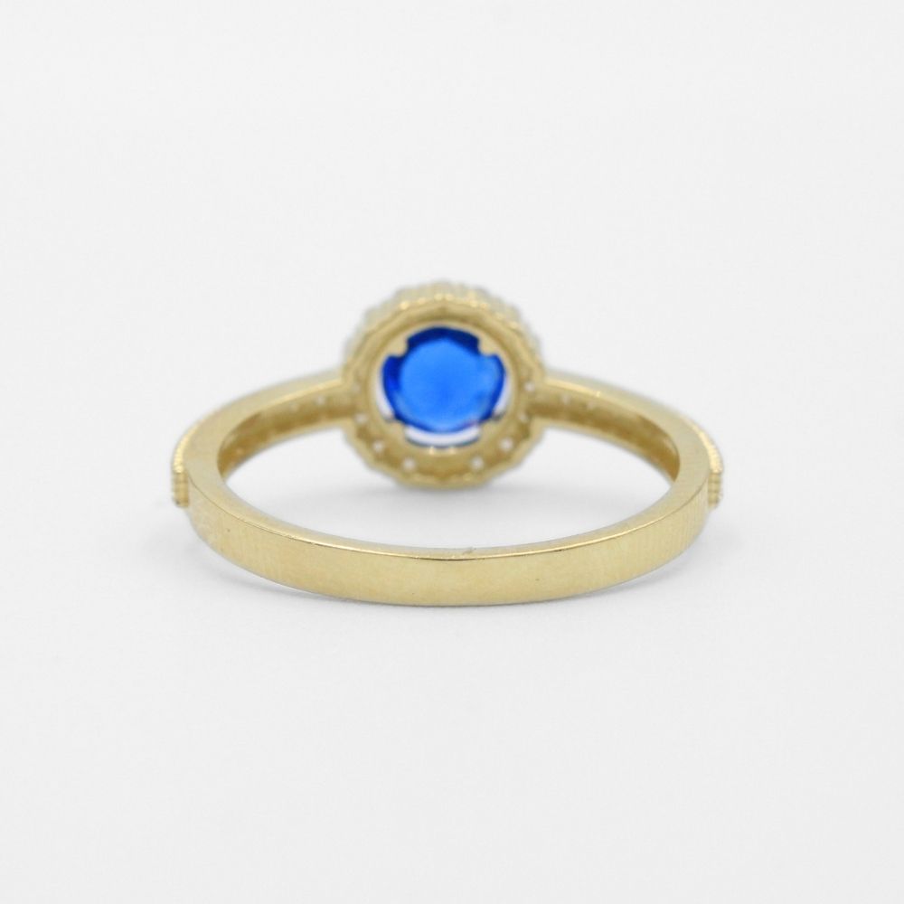 Anillo de Oro 14k Diseño Elegante con Zirconia de Corte Redondo e Incrustación de Zirconias Finas mod. 9731
