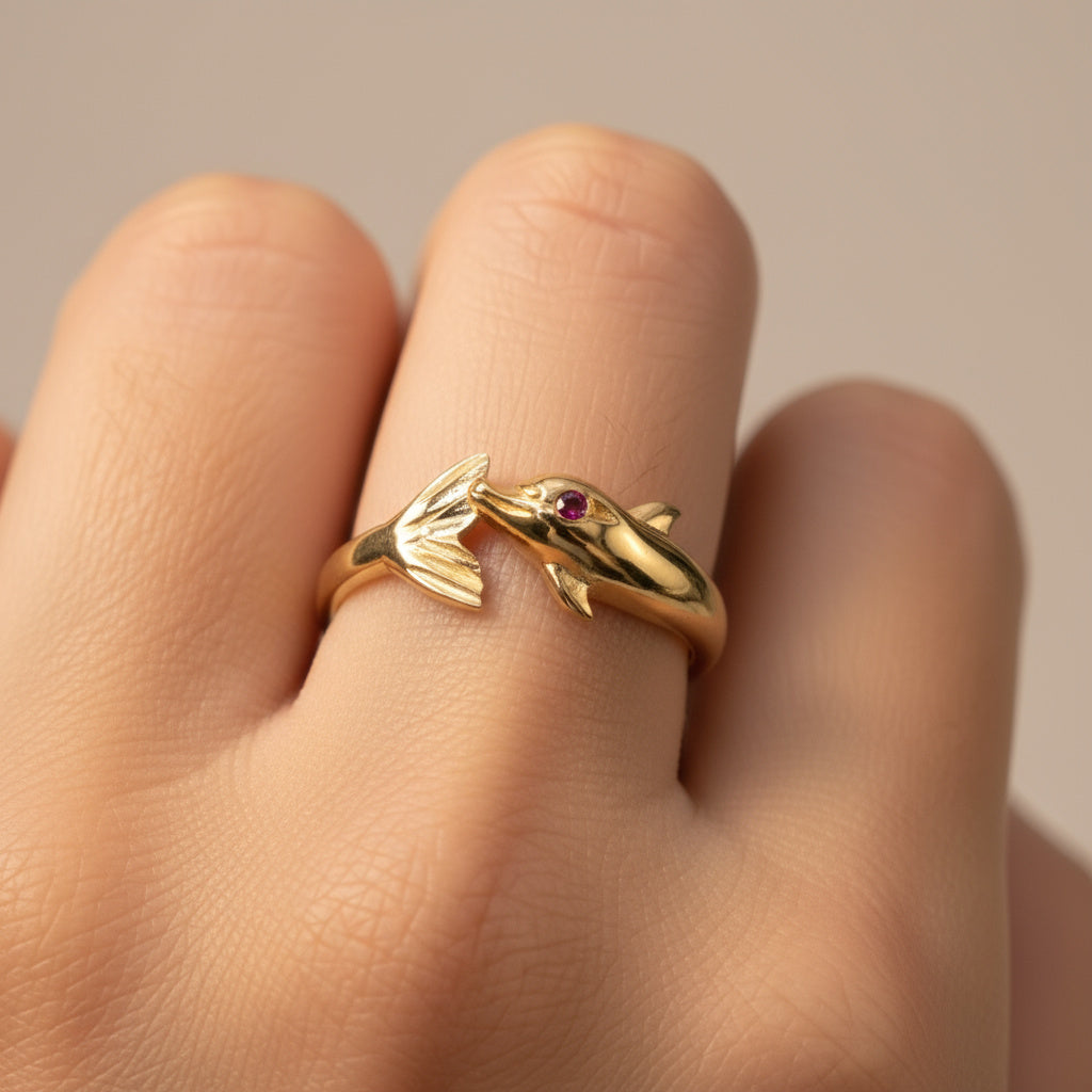 Anillo de Oro 14k Delfìn con Ojo de Zirconia Roja mod. 10008