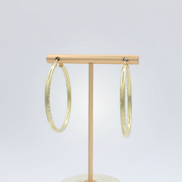 Arracada de Oro 14k Diseño Tubular Hueco con Tonos Mate Contrastados con Diamantado Fino mod. 10033